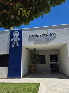 Vendaval deixa 104 FM temporariamente fora do ar no dial, mas segue ao vivo no digital