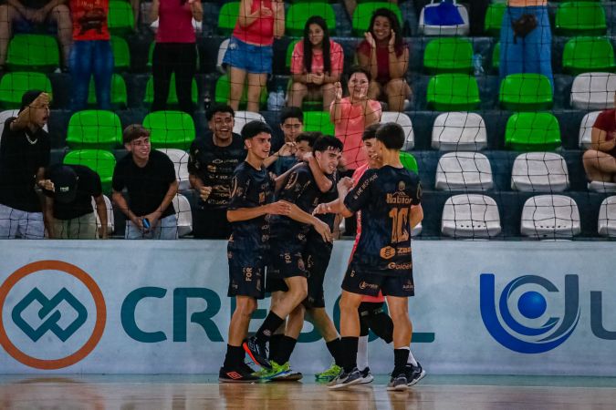 ADGG chega invicta às semifinais do Sub-16 e sonha com título