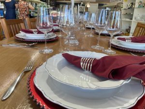 Mesa posta de Natal e Ano‑Novo: Fácil e requintada