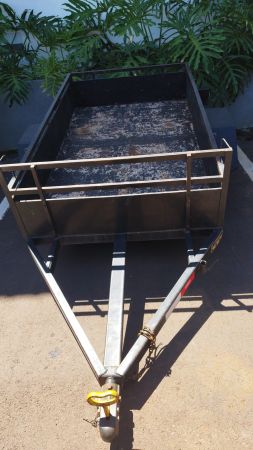 Polícia registra prisões e recuperação de veículo