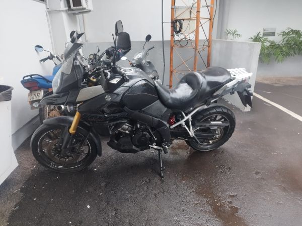 Polícia Militar apreende motocicleta com sinais identificadores adulterados