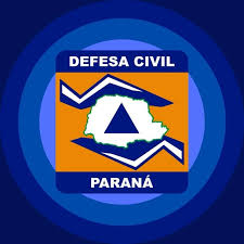 Incêndio em residência mobiliza PM e Defesa Civil