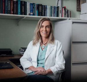 Cortes na UFRJ teriam feito Brasil perder patente da polilaminina