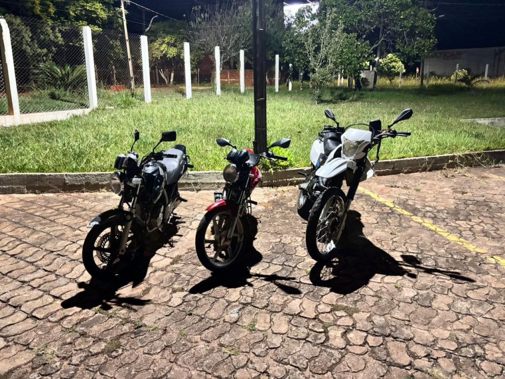 Fiscalização de trânsito em Goioerê apreende quatro motocicletas