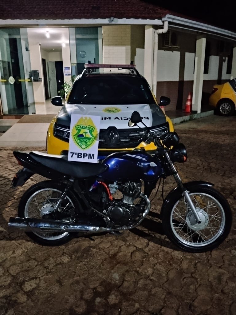 PM apreende moto com escapamento irregular após fuga em Goioerê