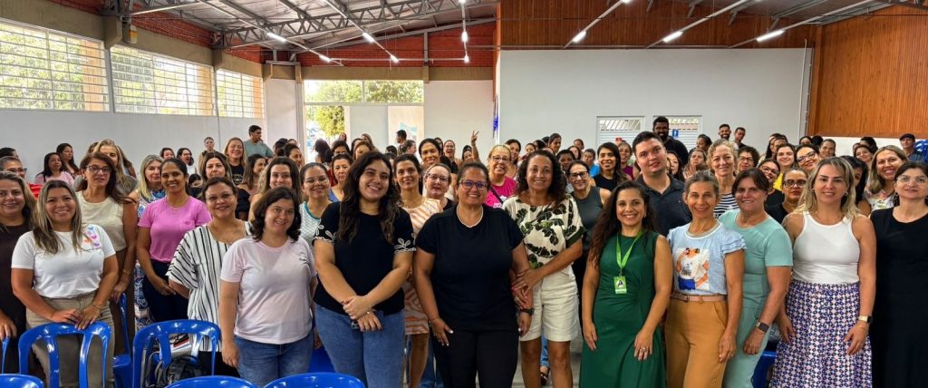 Prefeitura capacita profissionais da educação municipal em Goioerê