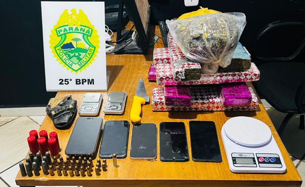 Rinha de galos, tráfico de drogas e munições: PM prende homem no Dom Bosco