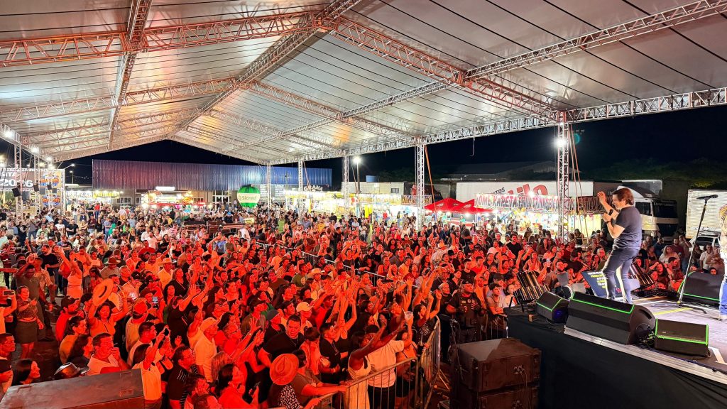 ExpoRancho atrai 20 mil pessoas e encanta crianças com parque gratuito