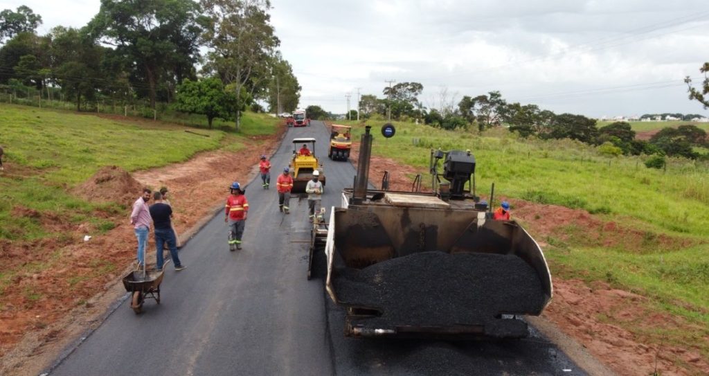 Pavimentação transforma zona rural de Goioerê