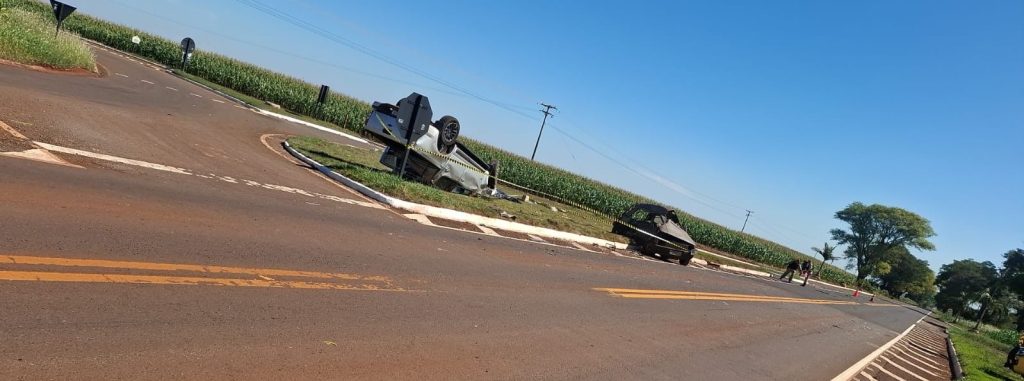 Agricultor morre ao ser ejetado em acidente no trevo de Quarto Centenário