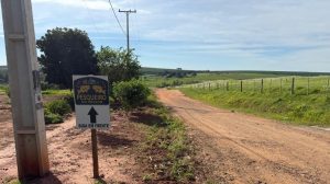 Estrada da Água do Chiqueiro ganha asfalto