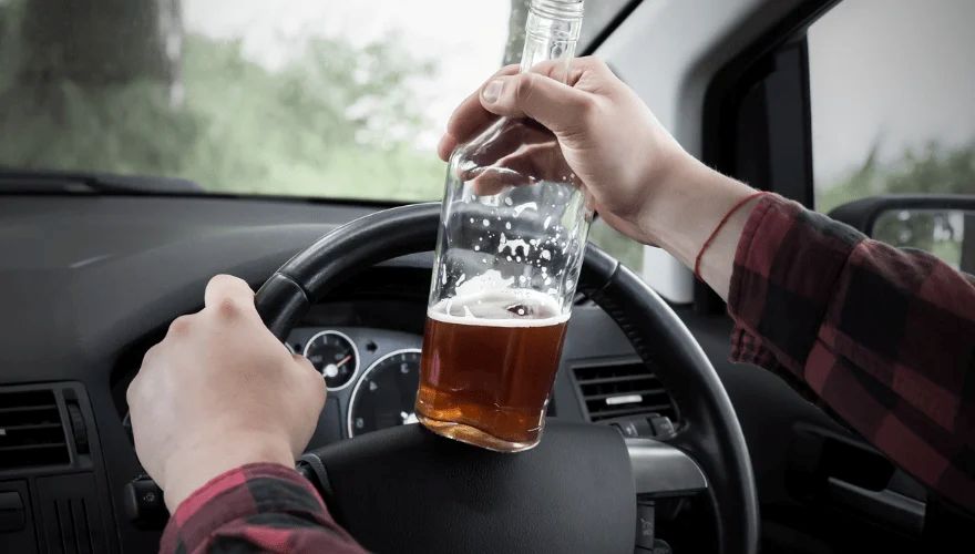 Embriaguez ao volante leva idoso de 60 anos à prisão