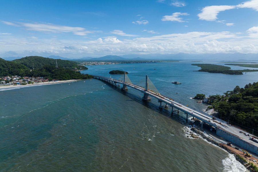Ponte de Guaratuba libera mastros a 23 dias da entrega