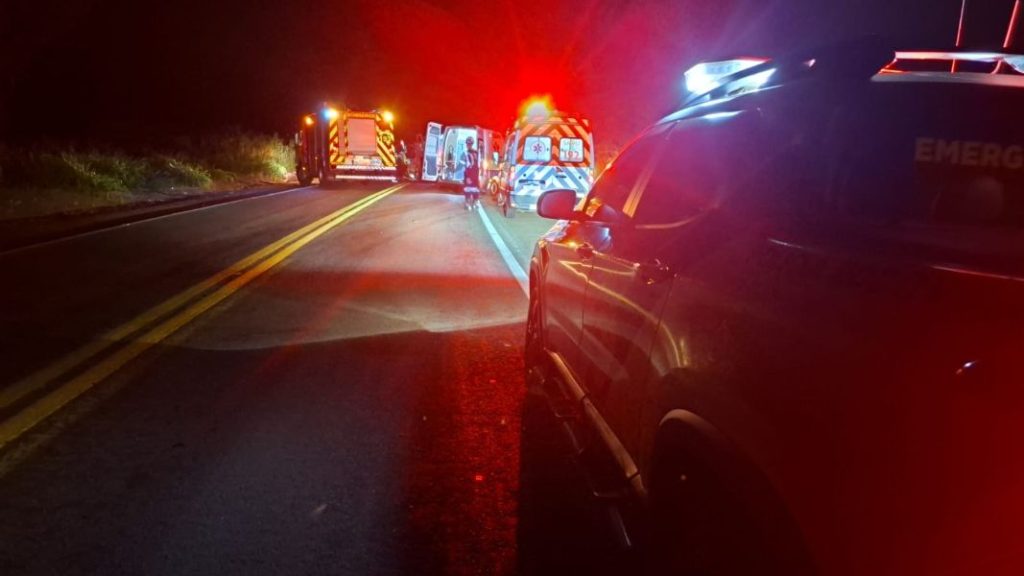 Motorista morre em colisão frontal na PR-323