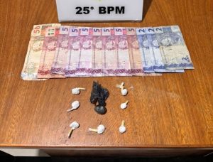Apreensão flagra menores com cocaína