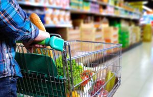Procon constata variação de 64% na cesta básica