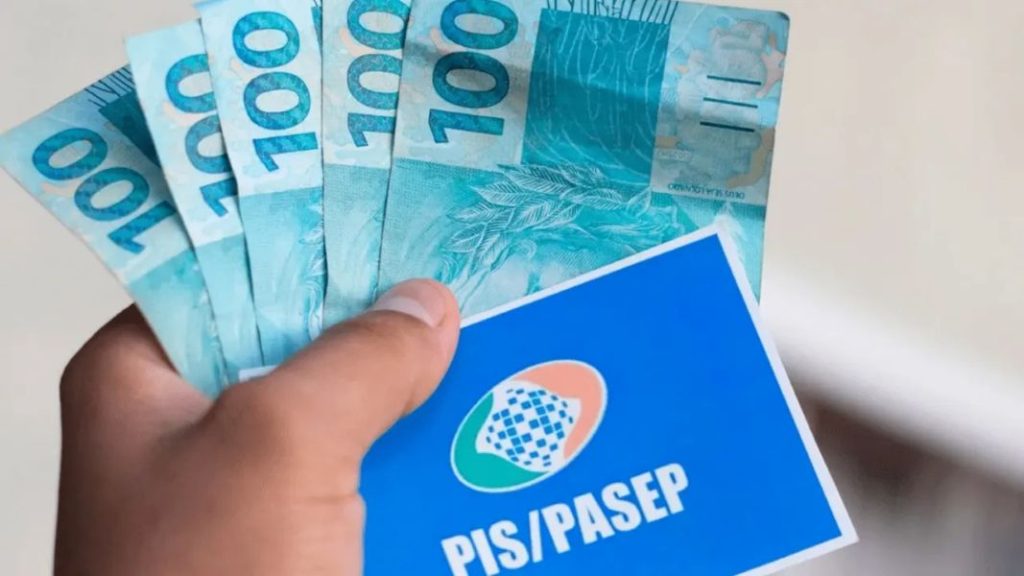 Abono salarial para nascidos em maio e junho começa a ser pago