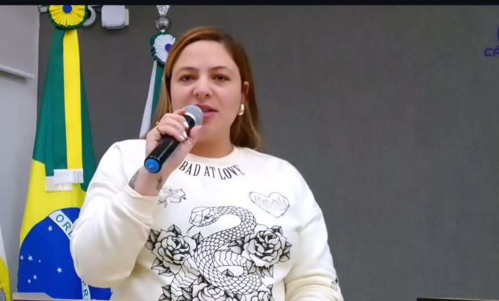 Vereadora Gabrielle Berti acusa primeira-dama de desrespeito durante evento oficial em Moreira Sales