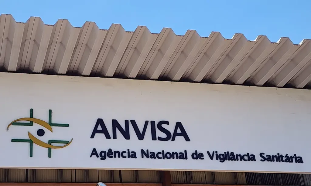 Anvisa suspende medicamentos contra pressão e câncer
