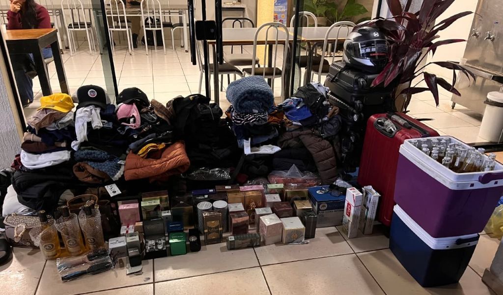 PR-323: Polícia apreende anabolizantes e medicamentos ilegais