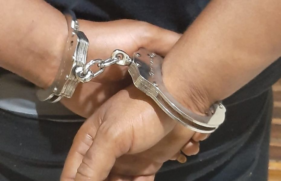 Foragido por tráfico é preso durante patrulhamento