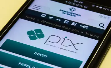 Pix por aproximação passa a mostrar saldo antes do pagamento