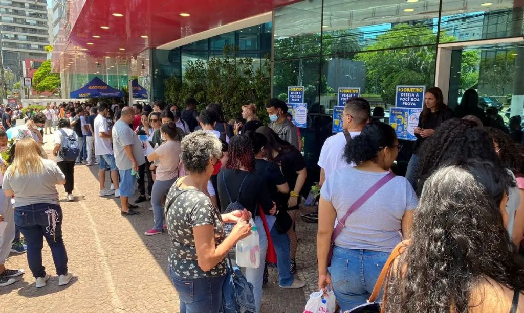 Prouni abre inscrições para bolsas de estudo do segundo semestre