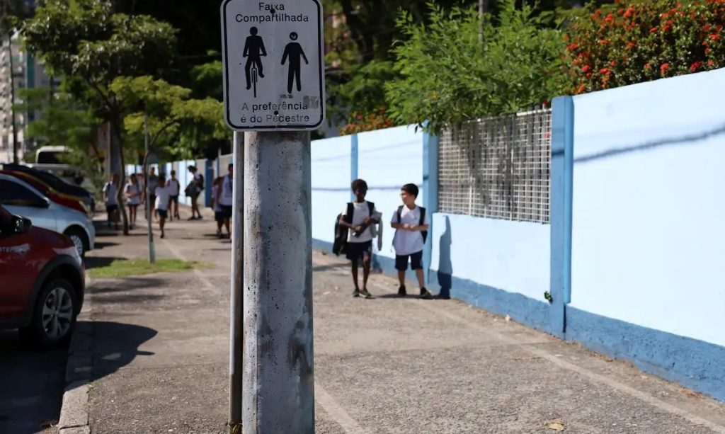 Brasil avança, mas desigualdades persistem