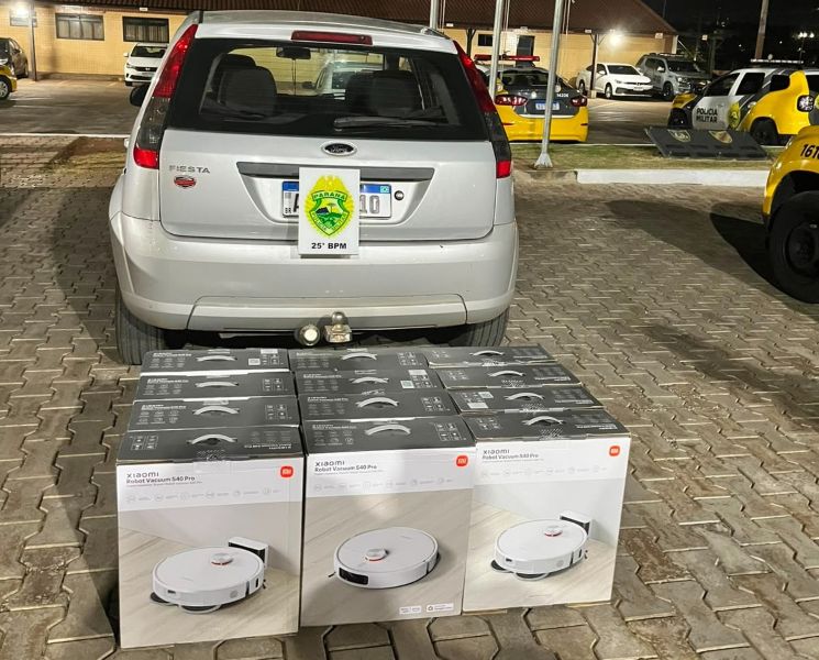 Polícia apreende aspiradores robô na PR-323