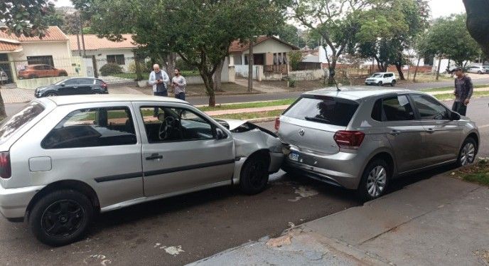 Embriaguez ao volante termina em prisão após acidente