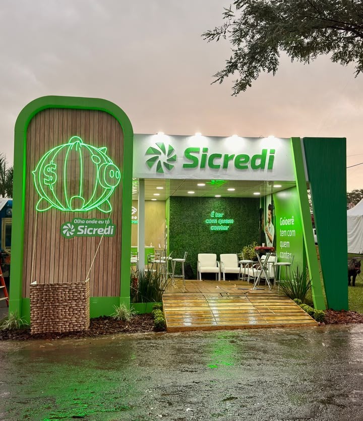 Sicredi reforça compromisso com Goioerê durante a Expogoio
