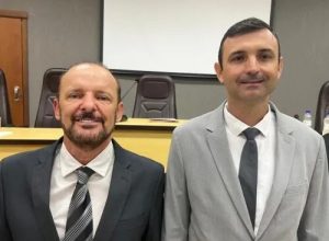 Câmara publica afastamento de prefeito, vice e vereadora em Moreira Sales