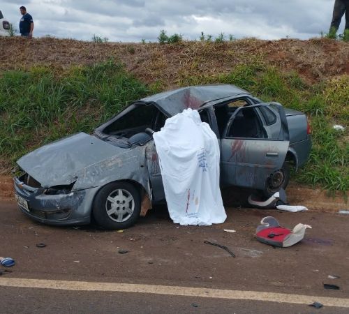 Capotamento na PRC-272 mata condutor e fere três passageiras
