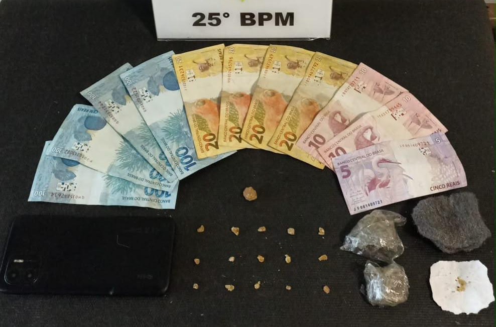 Idoso é flagrado comprando crack durante operação contra o tráfico