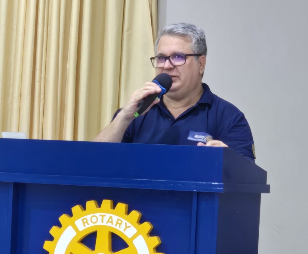 Gilson Croscato retorna à direção do campus da UEM