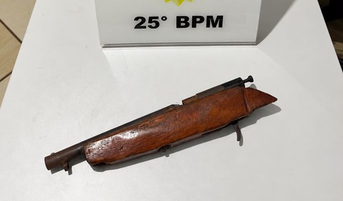 Apreensão de arma de fogo termina com homem conduzido