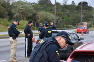 Operação Nossa Senhora Aparecida da PRF registra 98 acidentes e quatro mortes
